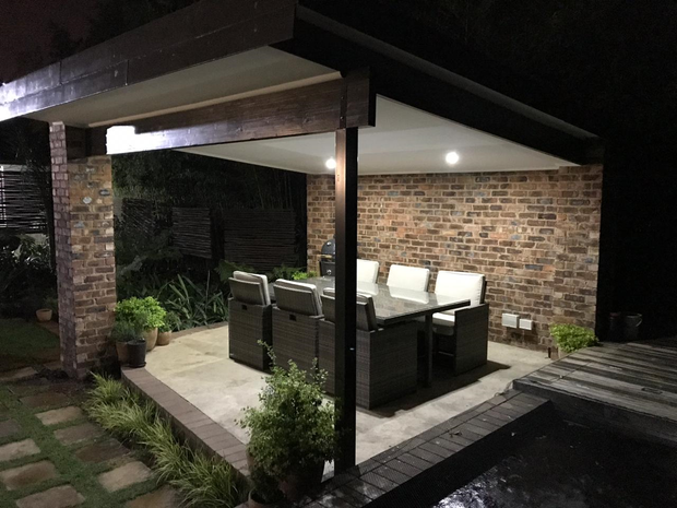 Tru Outdoor Luxury Cube 7 Piece Outdoor Dining Set with cushions (Colour Stone) product_description Outdoor Dining.