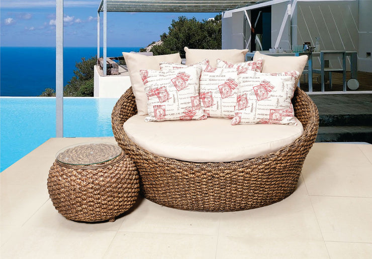 Tru Outdoor Luxury Lara Outdoor Daybed with cushions (Colour Antique) product_description Daybeds.